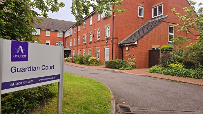 2 Bedroom Flat For Sale In Oakfield, Sale, M33