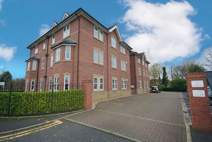 2 Bedroom Flat For Sale In The Chambers, York Road, Sale, M33