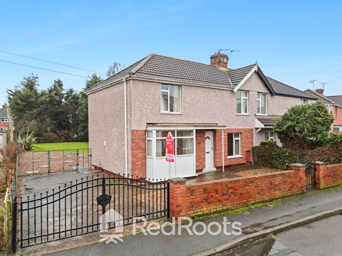 3 Bedroom Semi-Detached House For Sale In Cross Street, Bentley, Doncaster, South Yorkshire, DN5