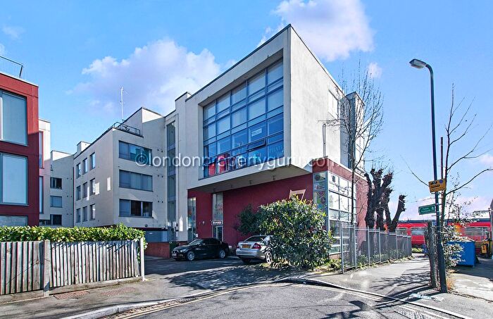 1 Bedroom Flat To Rent In Elm Grove, London, SW19