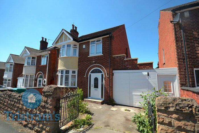 3 Bedroom Detached House To Rent In Leslie Road, Nottingham, NG7