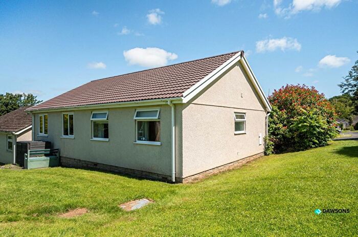 2 Bedroom Chalet For Sale In Oxwich Leisure Park, Oxwich, Swansea, SA3