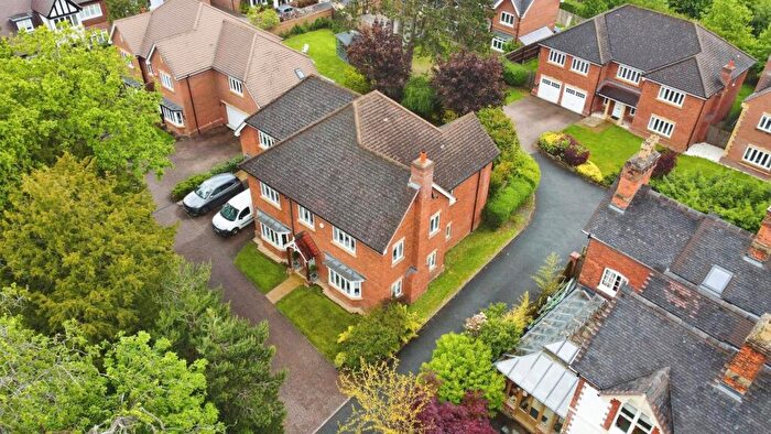 5 Bedroom Detached House For Sale In Manor Drive, Sutton Coldfield, B73