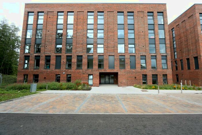 1 Bedroom Flat To Rent In Festival Court, Glasgow, G51