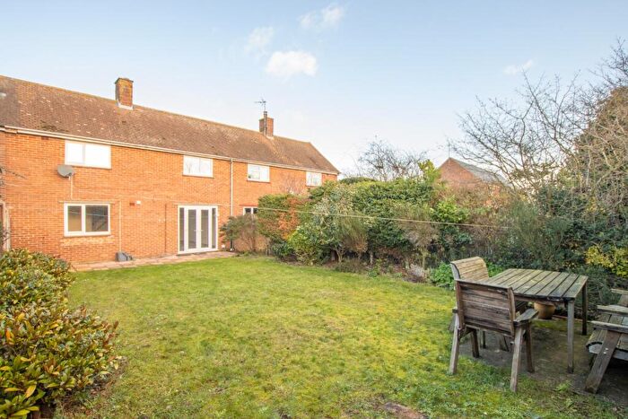 3 Bedroom Semi-Detached House For Sale In Castle Cottages, Thornham, PE36