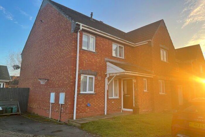 3 Bedroom Property To Rent In Springfields, Llanelli, SA15