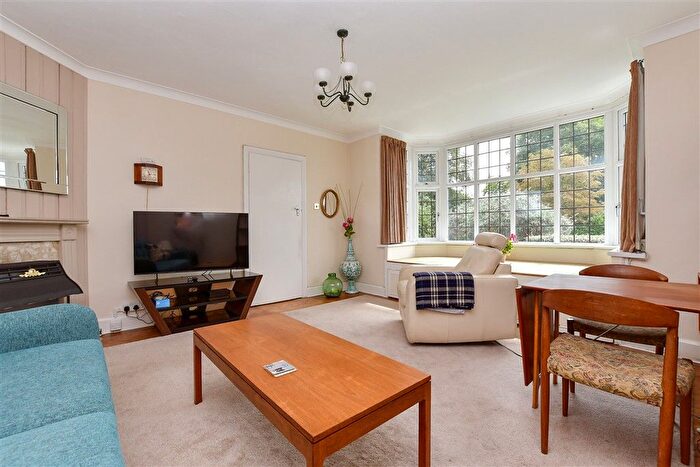 4 Bedroom Detached House For Sale In Pampisford Road, Purley, Surrey, CR8