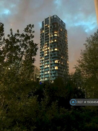 2 Bedroom Flat To Rent In Sienna Alto, London, SE13