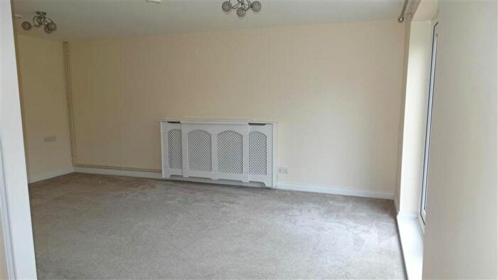 2 Bedroom Bungalow To Rent In Green Lane, Peterborough, PE7
