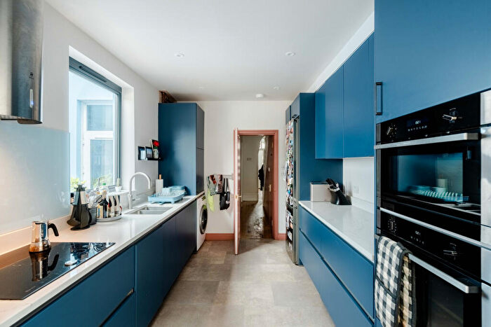 4 Bedroom Terraced House For Sale In Hamilton Road, Southville, Bristol, BS3