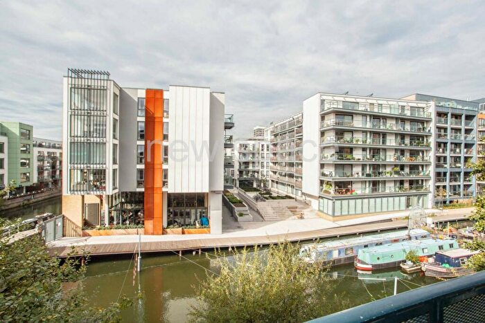 2 Bedroom Flat To Rent In Baltic Place, Haggerston, N1