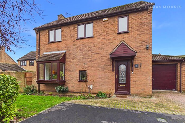 4 Bedroom Detached House For Sale In Chestnut Close, Grafham, Huntingdon, PE28