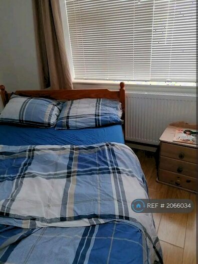Studio To Rent In Orpington, London, BR5