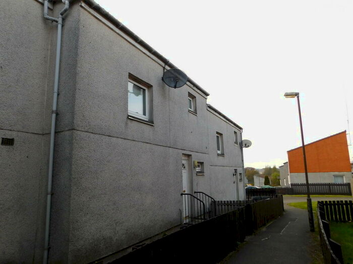 4 Bedroom Terraced House To Rent In Moncrieff Way, Livingston, EH54