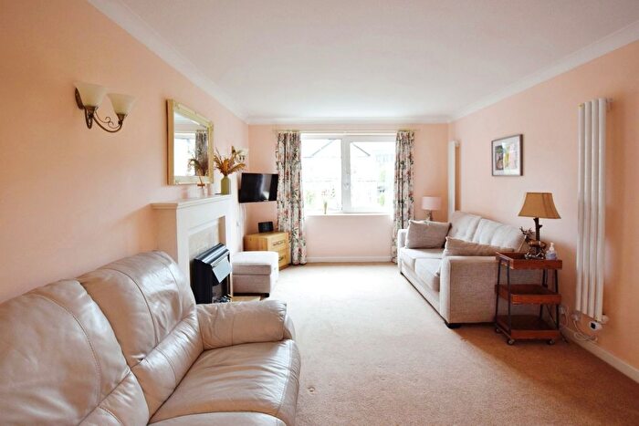 1 Bedroom Flat For Sale In Groby Road, Altrincham, WA14