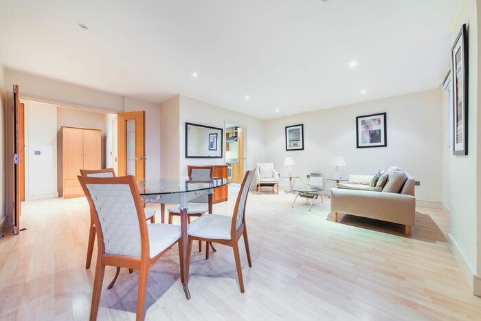 1 Bedroom Flat To Rent In Caraway Apartments, Cayenne Court, Curlew Street, London, SE1