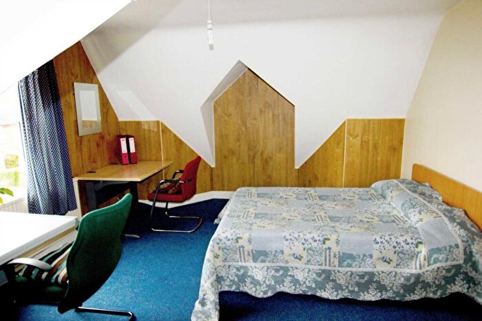 5 Bedroom Terraced House To Rent In Christchurch Road, Reading, RG2