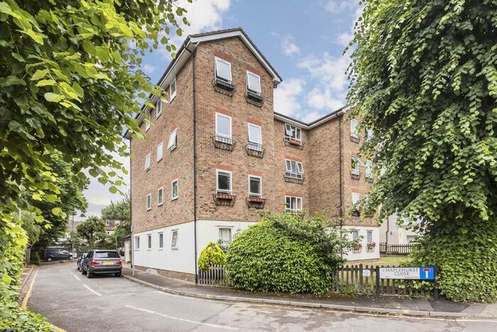 2 Bedroom Flat To Rent In Maplehurst Close, Kingston Upon Thames, KT1