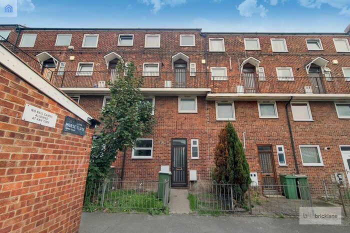 3 Bedroom Maisonette To Rent In Morse Close, London, E13