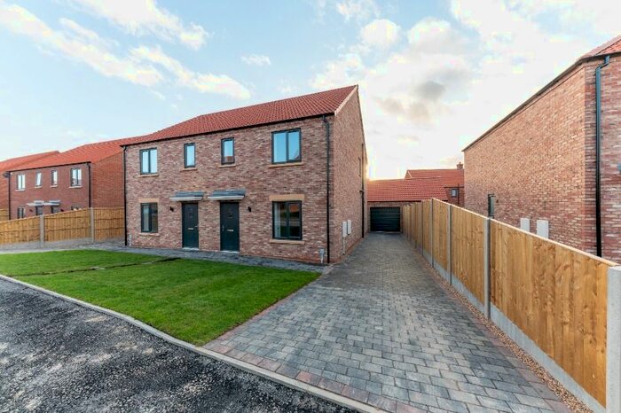 3 Bedroom Semi-Detached House For Sale In Wallflower Lane, Westfield Park, Louth, LN11