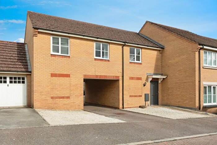 1 Bedroom Flat For Sale In Cormorant Way, Leighton Buzzard, LU7