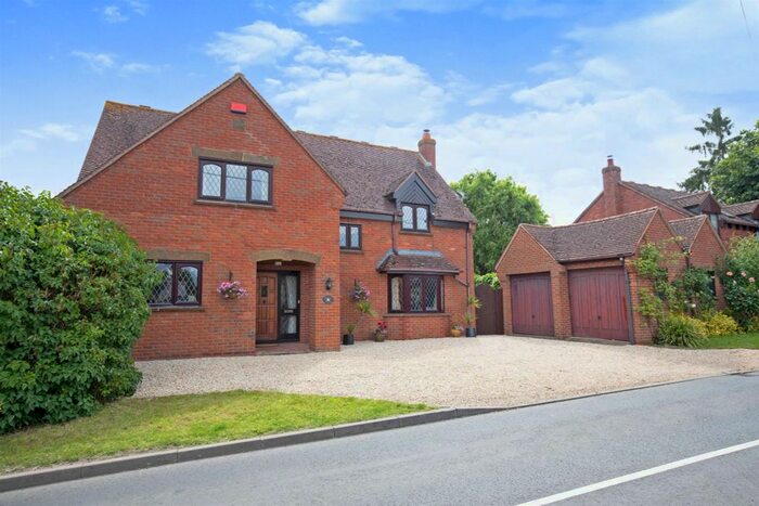 5 Bedroom Detached House For Sale In Blacksmiths Lane, Northend, Southam, CV47