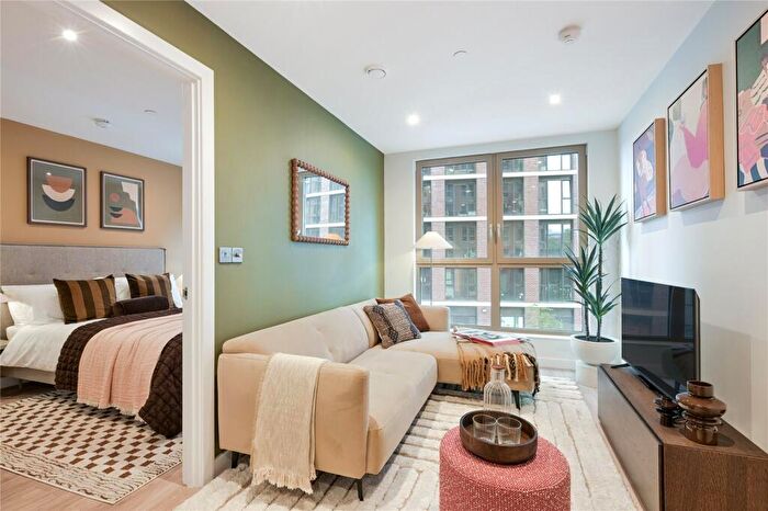 1 Bedroom Apartment To Rent In Uncle Leeds, Whitehall, LS12