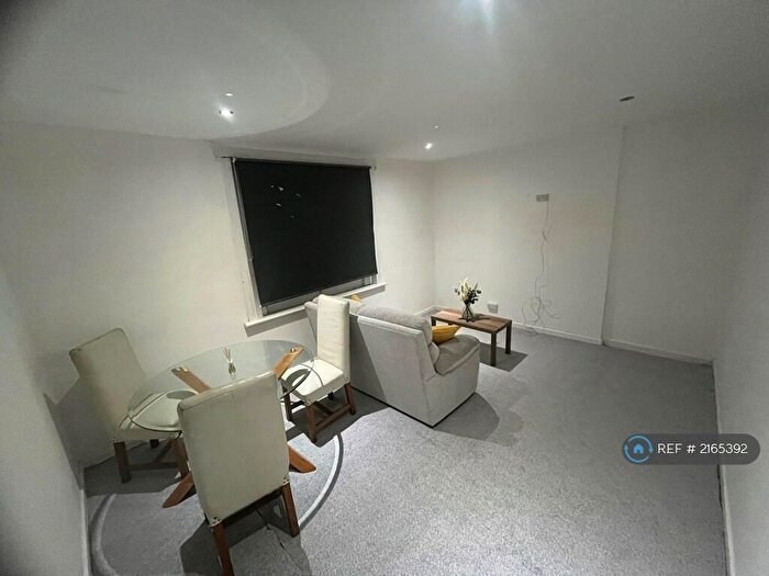 1 Bedroom Flat To Rent In Glasgow, Glasgow, G22