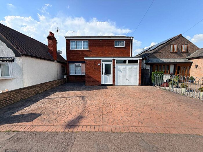 3 Bedroom Detached House For Sale In Ansley Road, Nuneaton, CV10