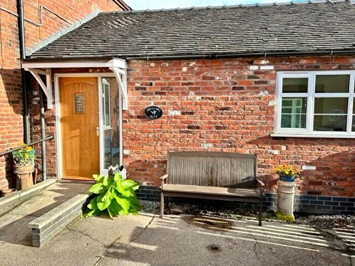 2 Bedroom House To Rent In Swallows Rest, School Lane, CW11