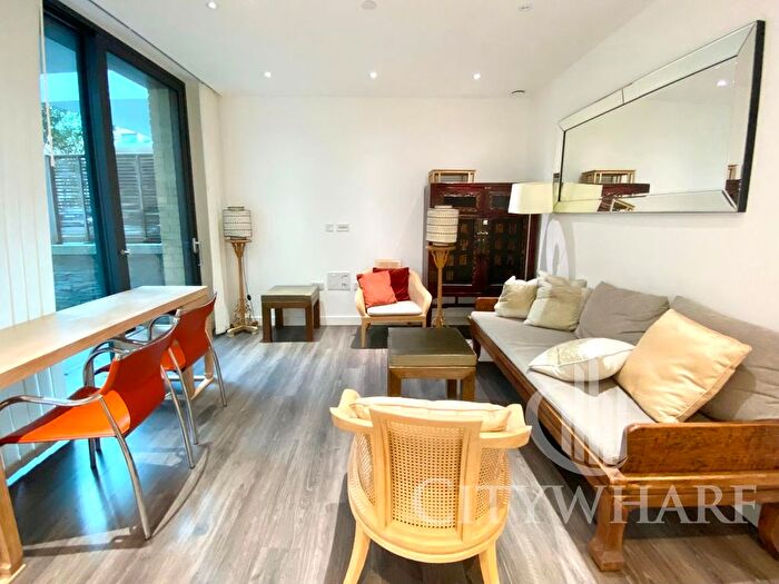 Studio To Rent In Apartment Meranti House, London, E1