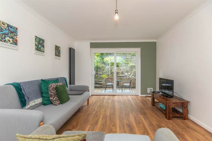 2 Bedroom Semi-Detached House For Sale In Paddock Lane, Lewes, BN7