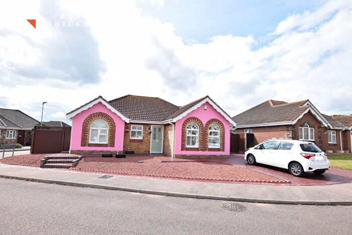 3 Bedroom Detached Bungalow For Sale In Highlands Park, Clacton-on-Sea, Essex, CO15