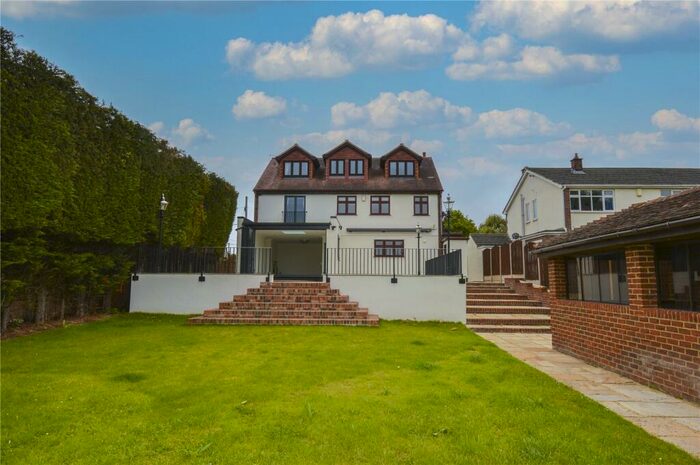 5 Bedroom Detached House To Rent In Crays Hill, Billericay, Essex, CM11