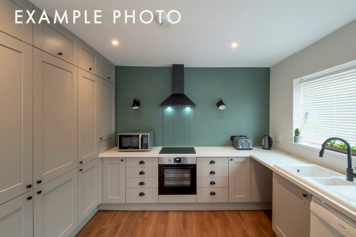 5 Bedroom Terraced House To Rent In Capricorn Way, Salford, M6