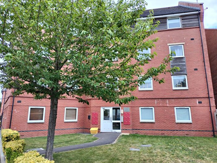 2 Bedroom Apartment To Rent In Celsus Grove, Swindon, SN1