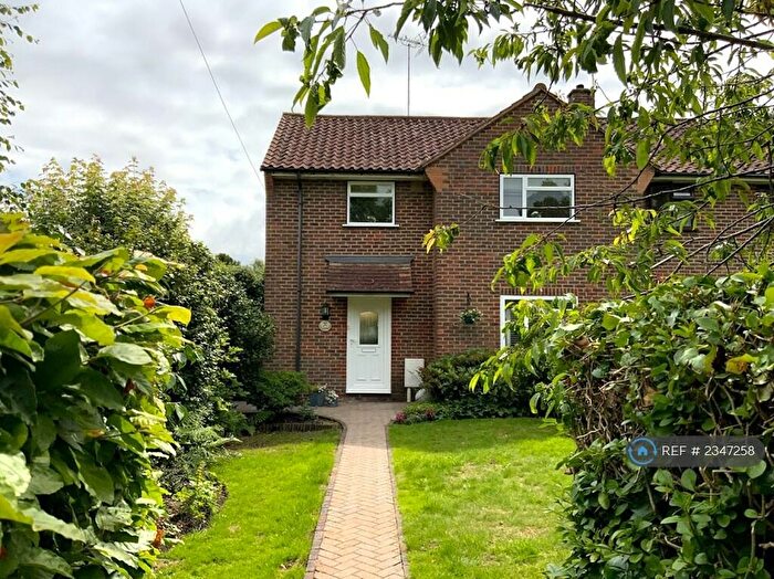 3 Bedroom End Of Terrace House To Rent In Chaloner Rd, Lindfield, RH16