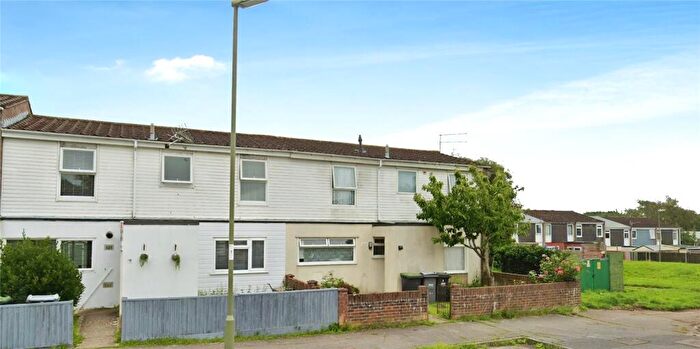 1 Bedroom End Of Terrace House To Rent In Curlew Gardens, Waterlooville, Hampshire, PO8