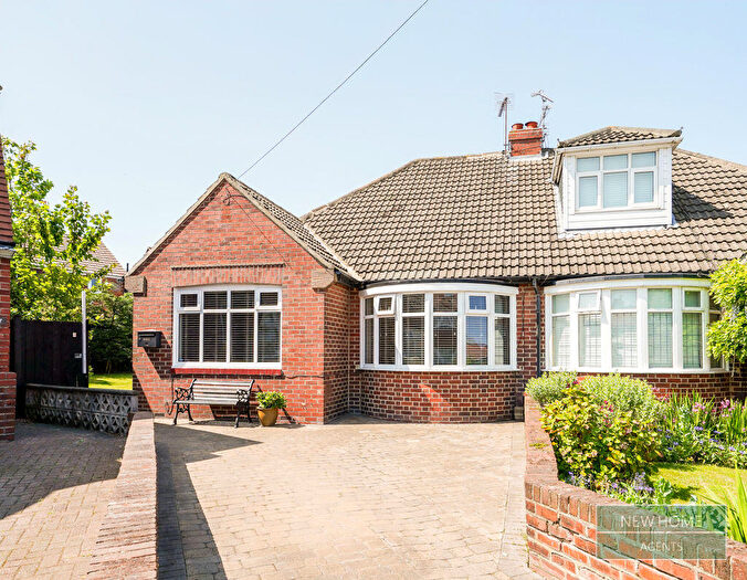 2 Bedroom Bungalow For Sale In Longridge Square, Sunderland, SR2