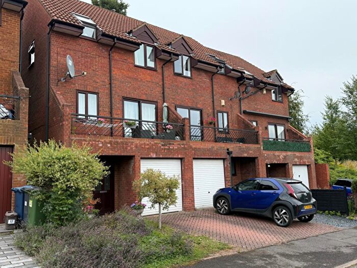 3 Bedroom Terraced House To Rent In Mylne Close, High Wycombe, HP13