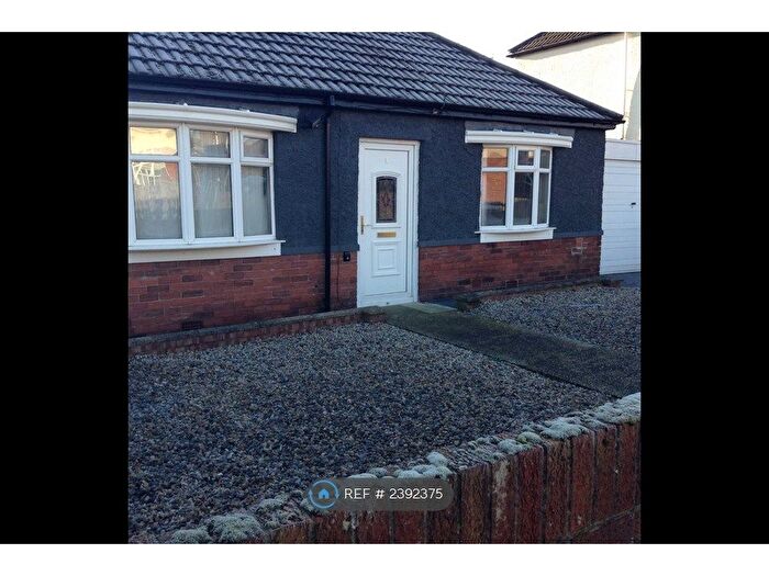 2 Bedroom Bungalow To Rent In North View, Sunderland, SR6