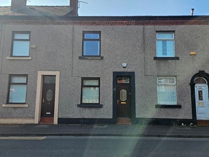 2 Bedroom Terraced House To Rent In Well I Th Lane, Rochdale, OL11
