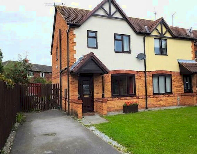 3 Bedroom Terraced House To Rent In Council Avenue, Hull, HU4