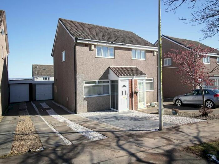 2 Bedroom Semi-Detached House To Rent In Mennock Court, Hamilton, South Lanarkshire, ML3