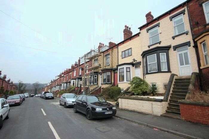 4 Bedroom Terraced House To Rent In Highbury Terrace, Headingley, Leeds, West Yorkshire, LS6