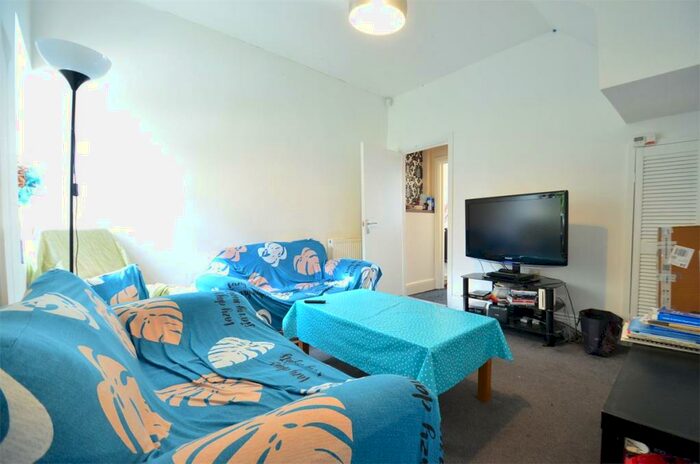 4 Bedroom Terraced House To Rent In Selly Oak, Birmingham, B29