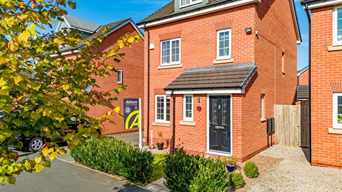 4 Bedroom Detached House For Sale In Stirrups Farm Road, Lowton, WA3