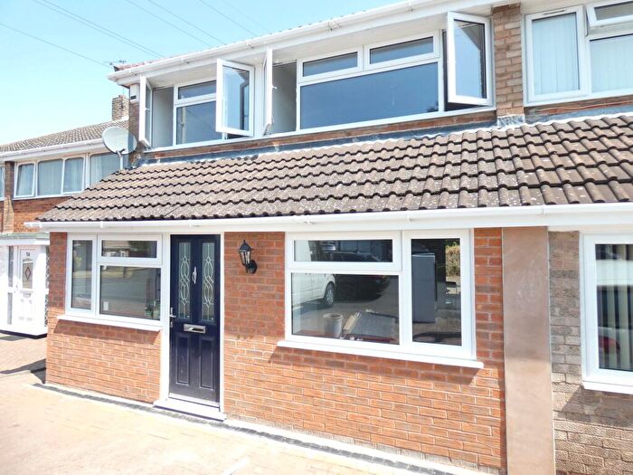 3 Bedroom Semi Detached House To Rent In Spring Parklands, Dudley, DY1