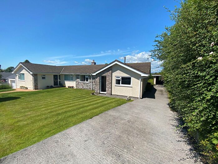 3 Bedroom Semi-Detached Bungalow For Sale In Church Park Close, Diptford, Totnes, TQ9