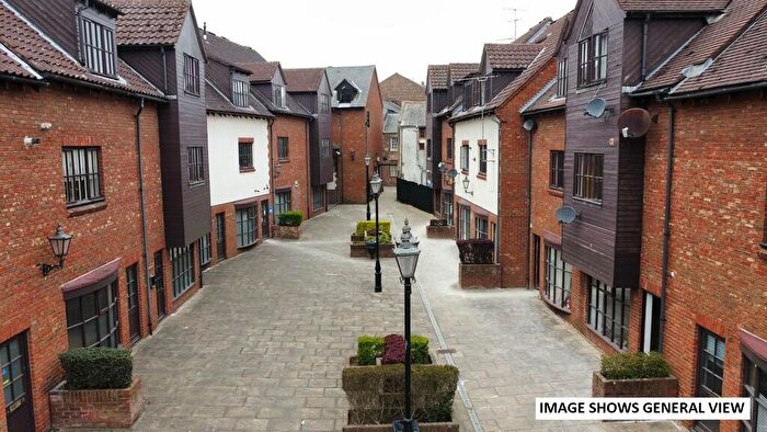 1 Bedroom Apartment To Rent In Church Mews, Wisbech, PE13